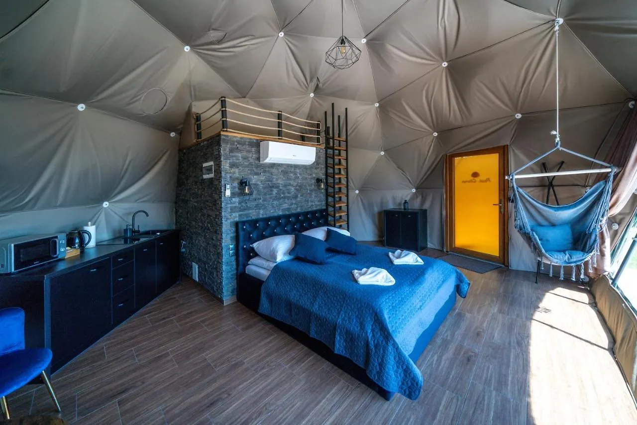 Luxury tent Peak Glamp & Jacuzzi Hotel Zakopane