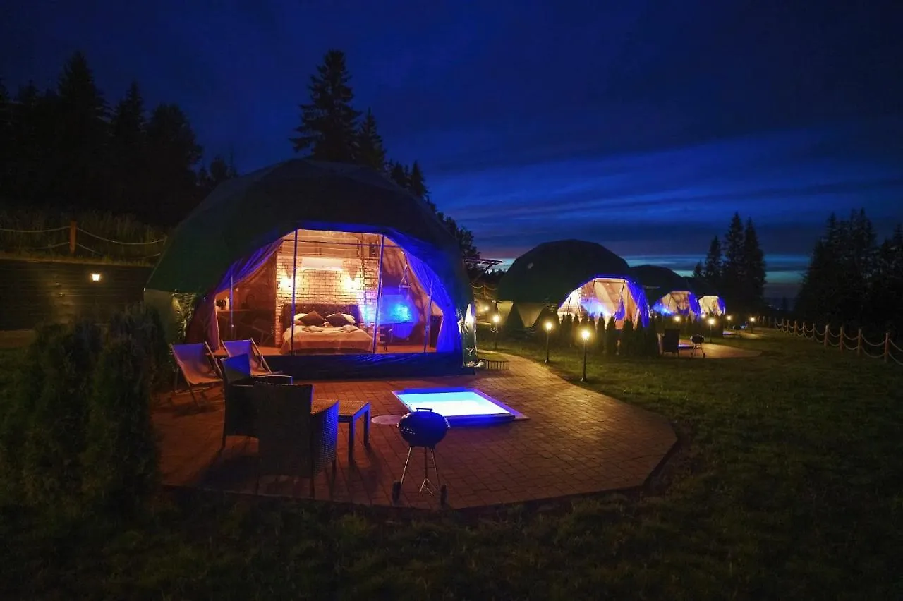 Luxury tent Peak Glamp & Jacuzzi Hotel Zakopane