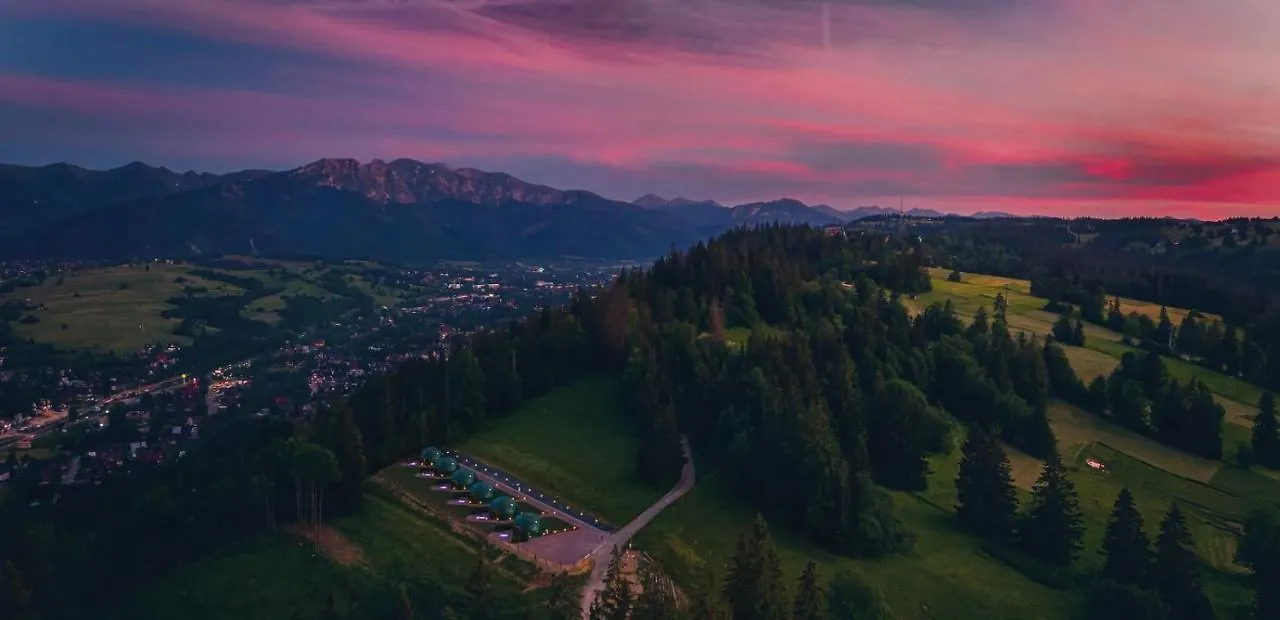 Luxury tent Peak Glamp & Jacuzzi Hotel Zakopane
