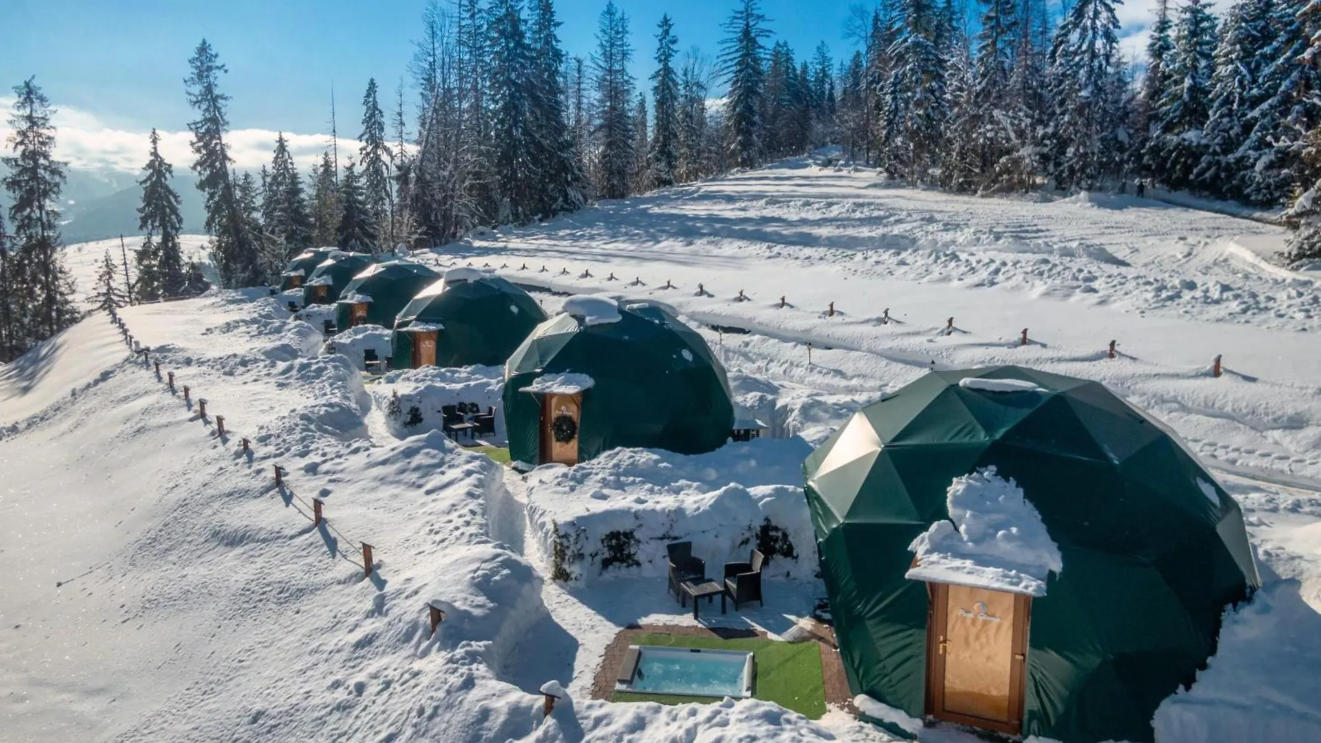 Peak Glamp & Jacuzzi Hotel Zakopane 0*,  Poland